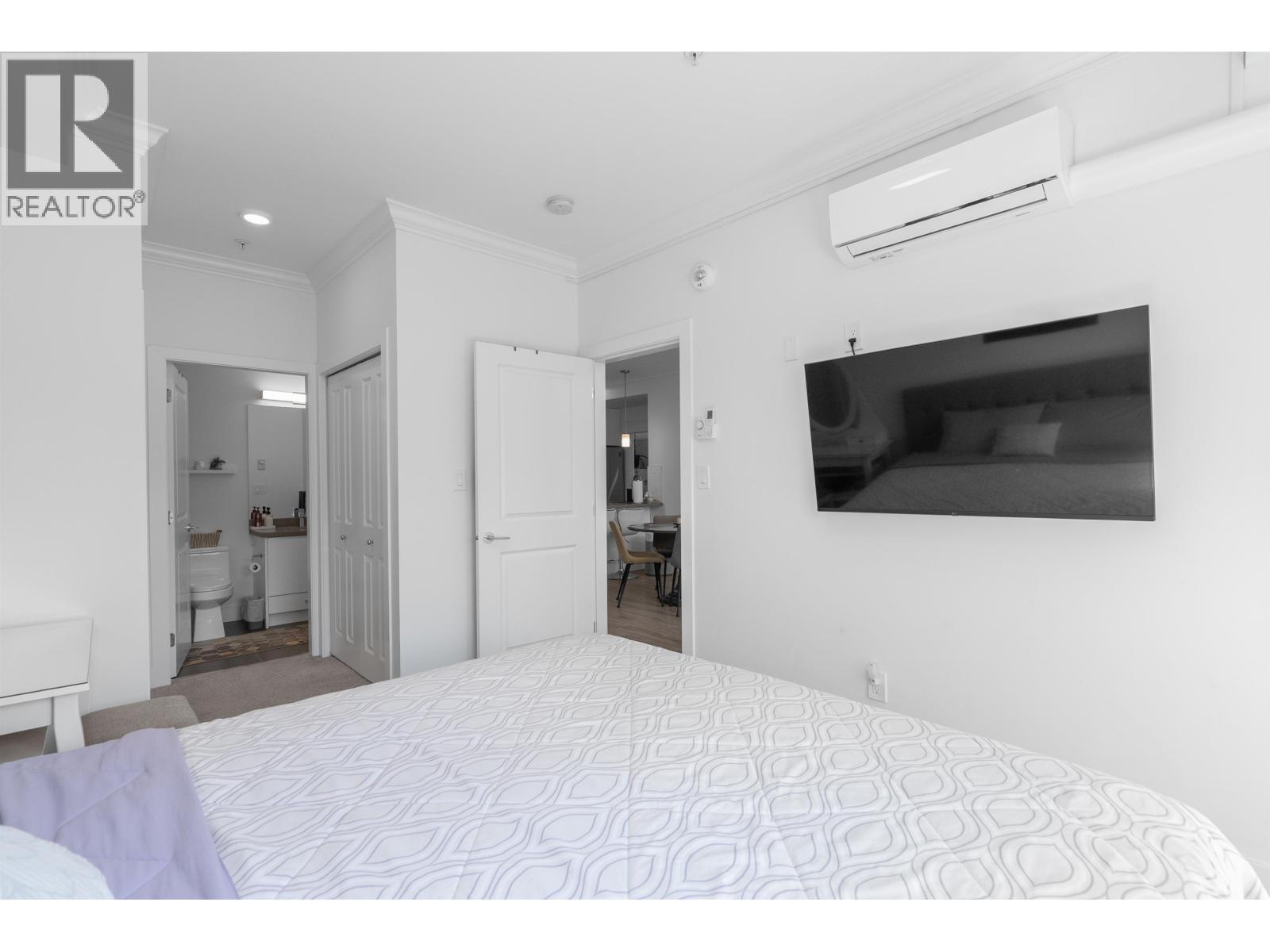 401 2389 HAWTHORNE AVENUE, Port Coquitlam