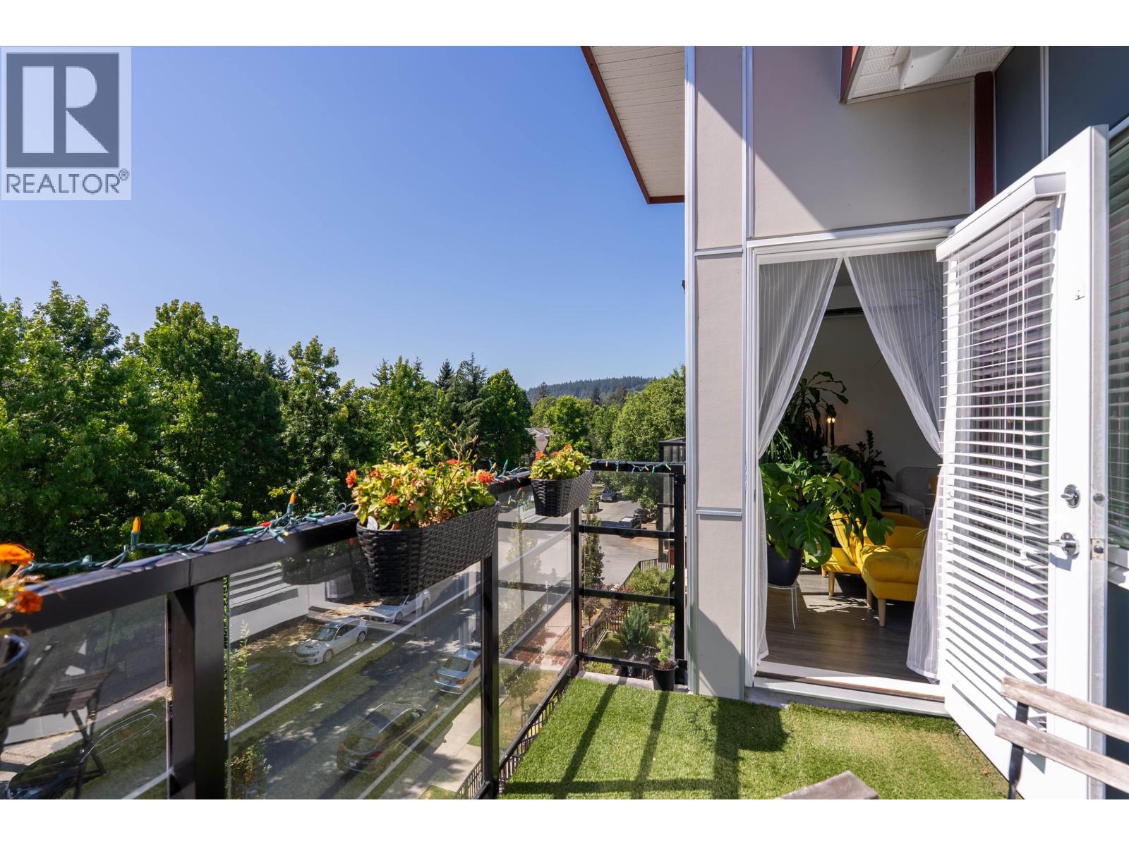 401 2389 HAWTHORNE AVENUE, Port Coquitlam