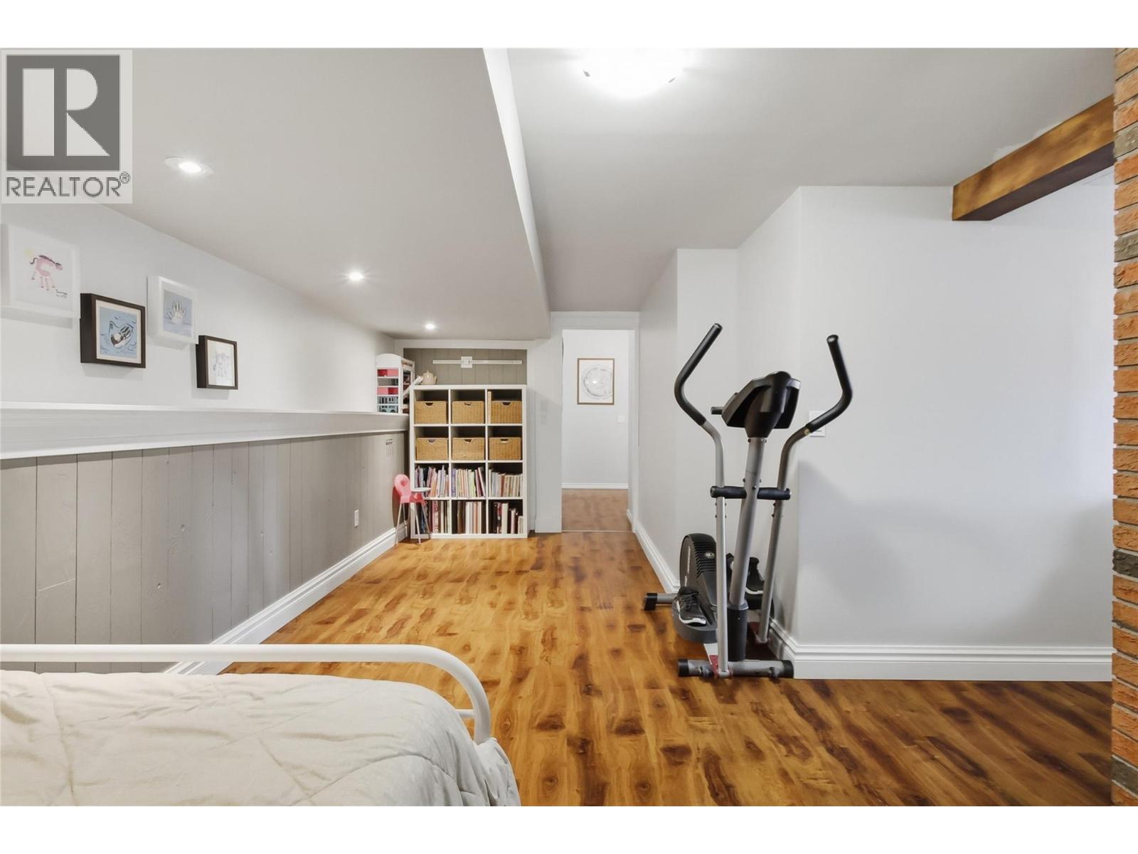 222 GOWAN Drive, Logan Lake