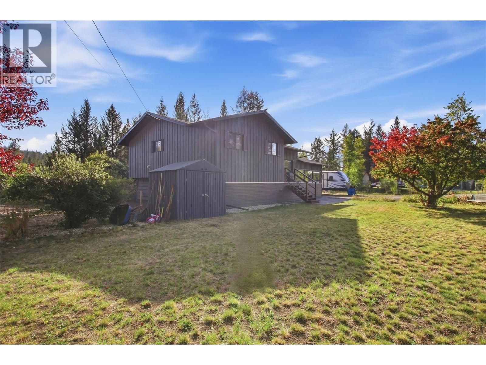 222 GOWAN Drive, Logan Lake