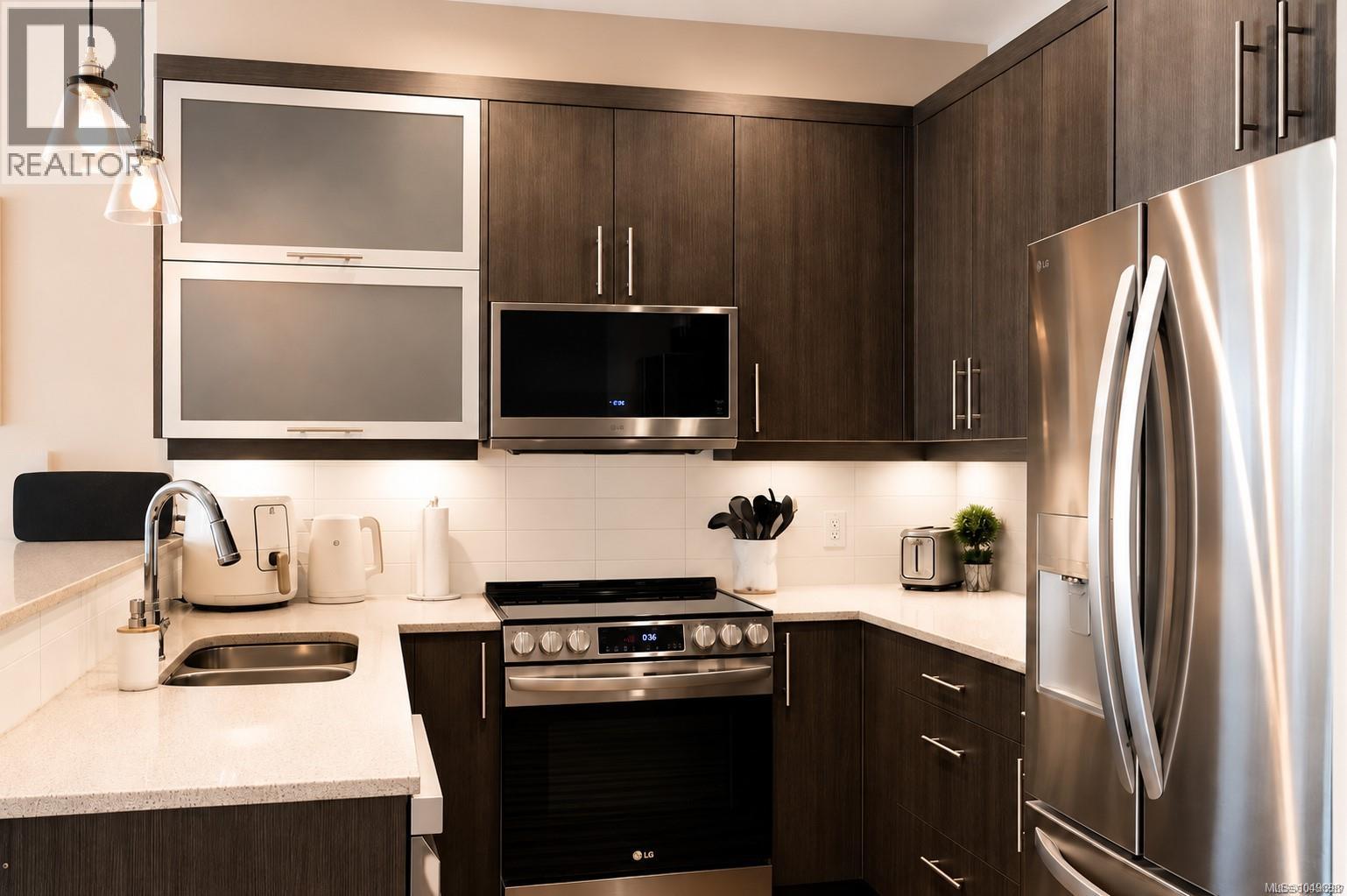 #108 2726 Peatt Rd - 4