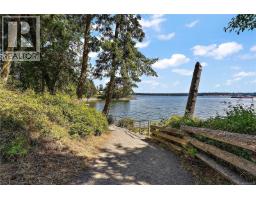 2171 2600 Ferguson Rd, Central Saanich, BC V8M2C1 Photo 32