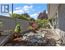 2171 2600 Ferguson Rd, Central Saanich, BC V8M2C1 Photo 35