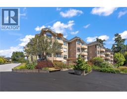 Primary Bedroom - 2171 2600 Ferguson Rd, Central Saanich, BC V8M2C1 Photo 6