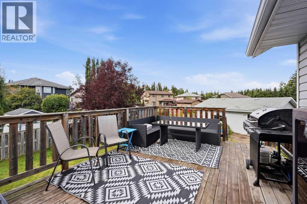 Listing photo – 7012 60A Street, Rocky Mountain House