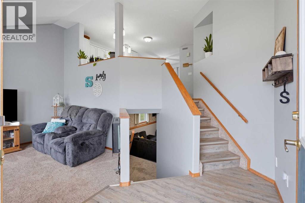 7012 60A Street, Rocky Mountain House — photo 9