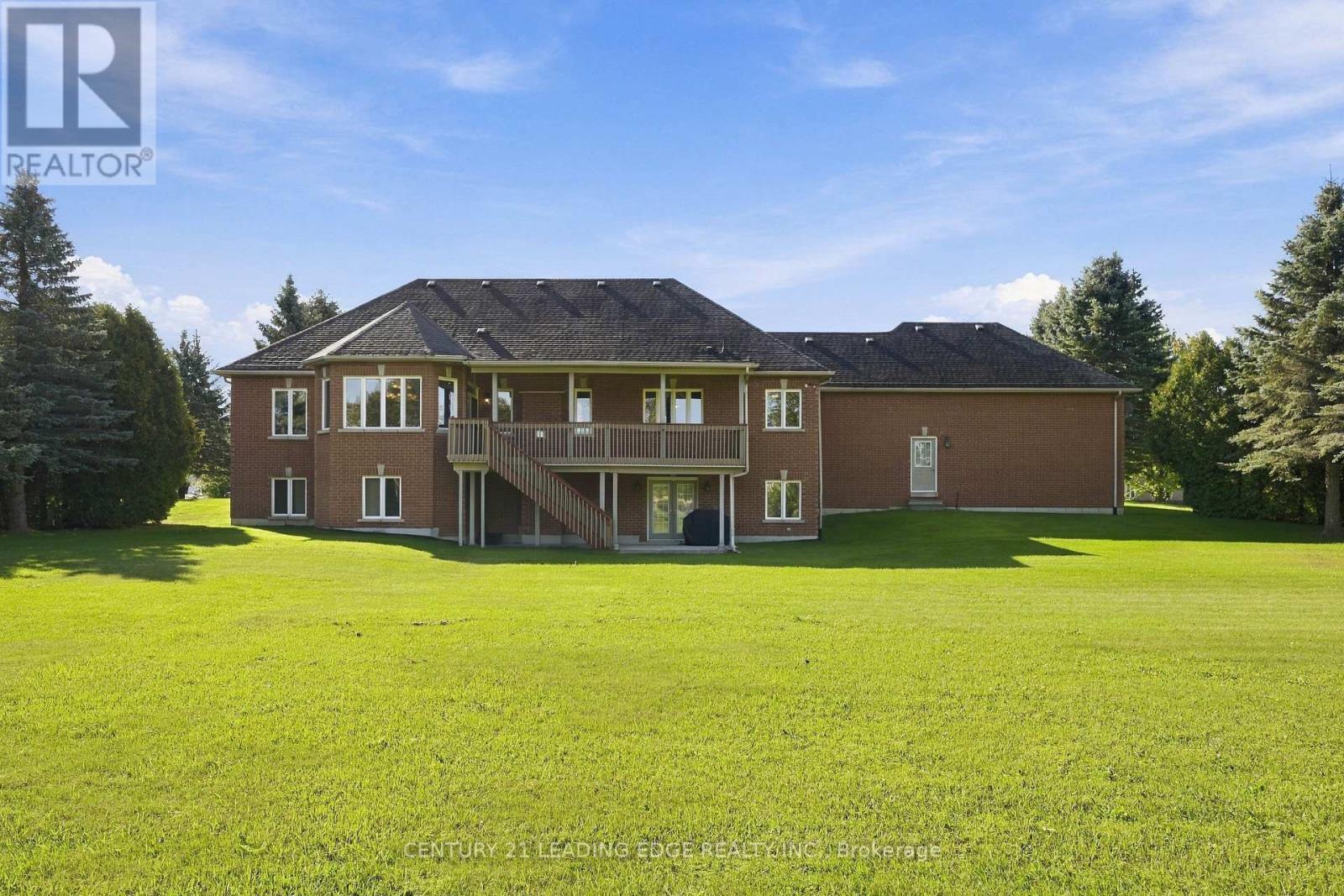 24 GEORGE PIPHER LANE - Image 36