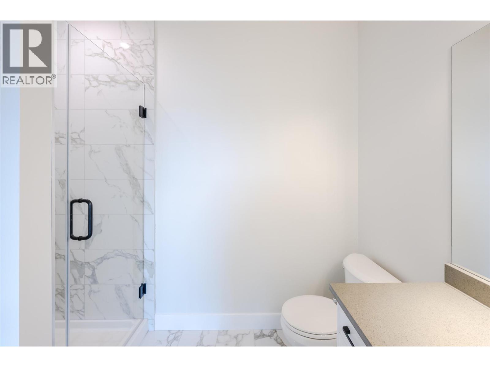2644 South Main Street Unit# 102, Penticton