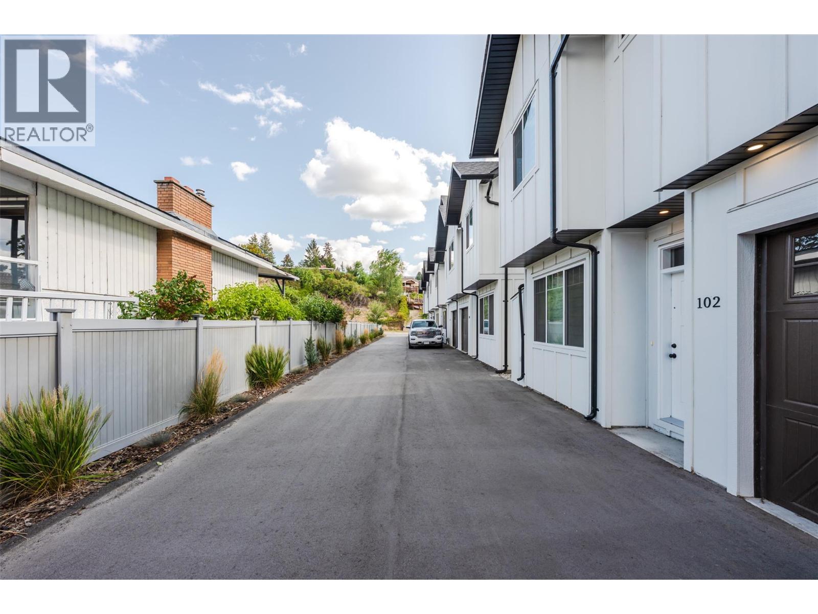 2644 South Main Street Unit# 102, Penticton