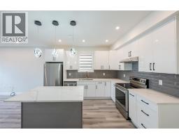 2644 South Main Street Unit# 102, Penticton, BC V2A5J3 Photo 14