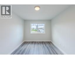 2644 South Main Street Unit# 102, Penticton, BC V2A5J3 Photo 19