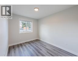 2644 South Main Street Unit# 102, Penticton, BC V2A5J3 Photo 28
