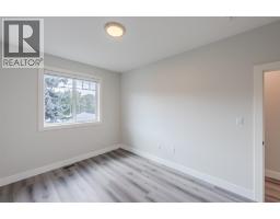 2644 South Main Street Unit# 102, Penticton, BC V2A5J3 Photo 32