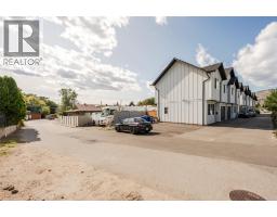 2644 South Main Street Unit# 102, Penticton, BC V2A5J3 Photo 49
