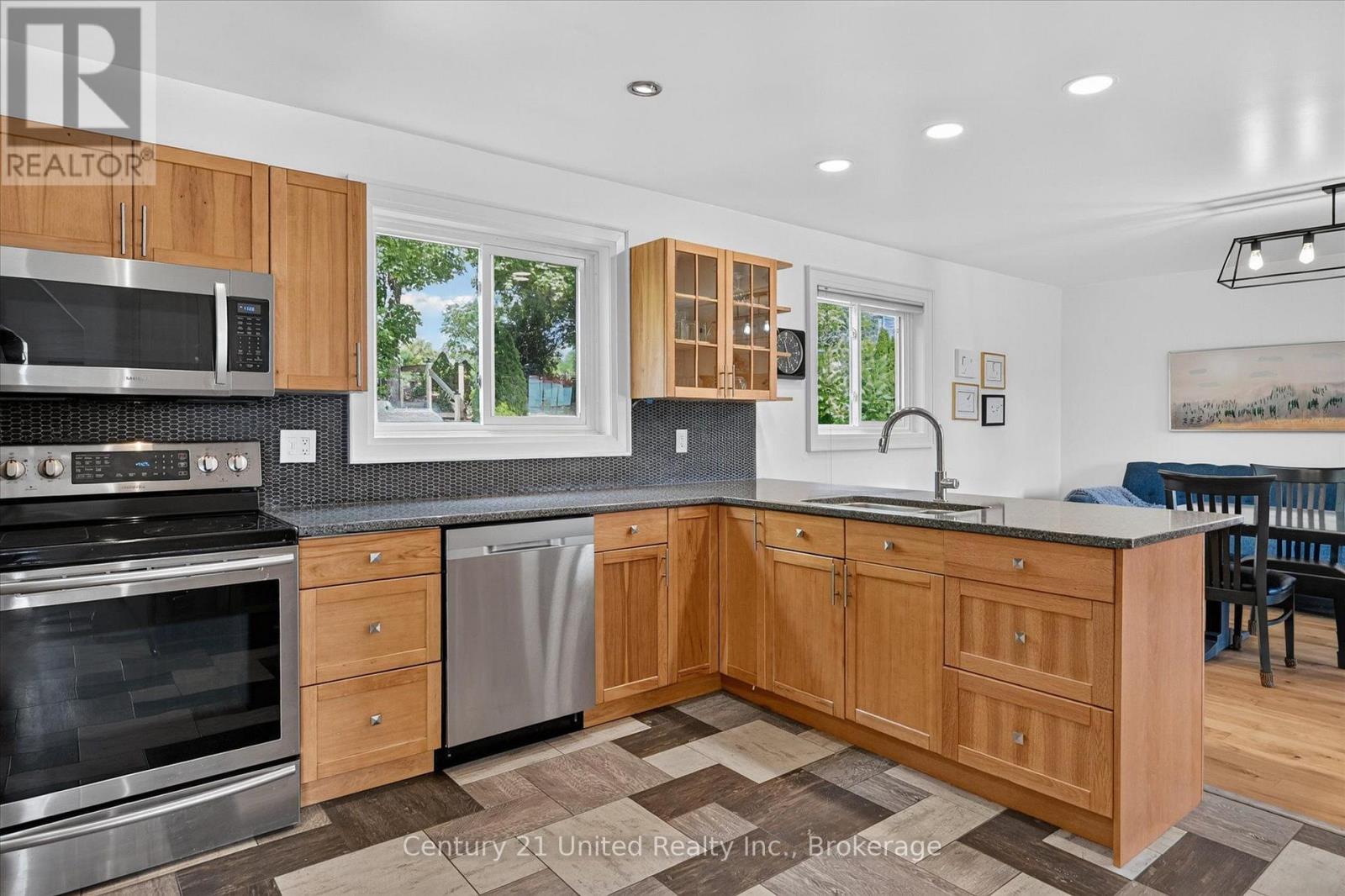 2051 JILL LANE - 12