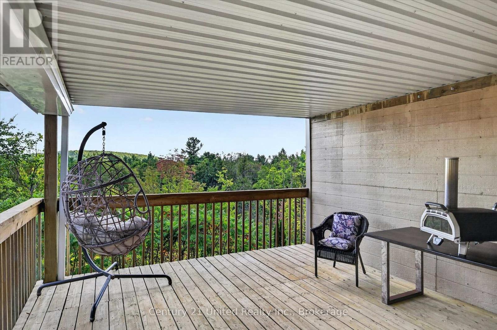 2051 JILL LANE - Image 31