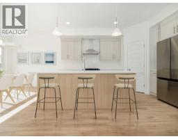 2500 43 Street S - photo 2