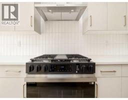 2500 43 Street S - photo 6