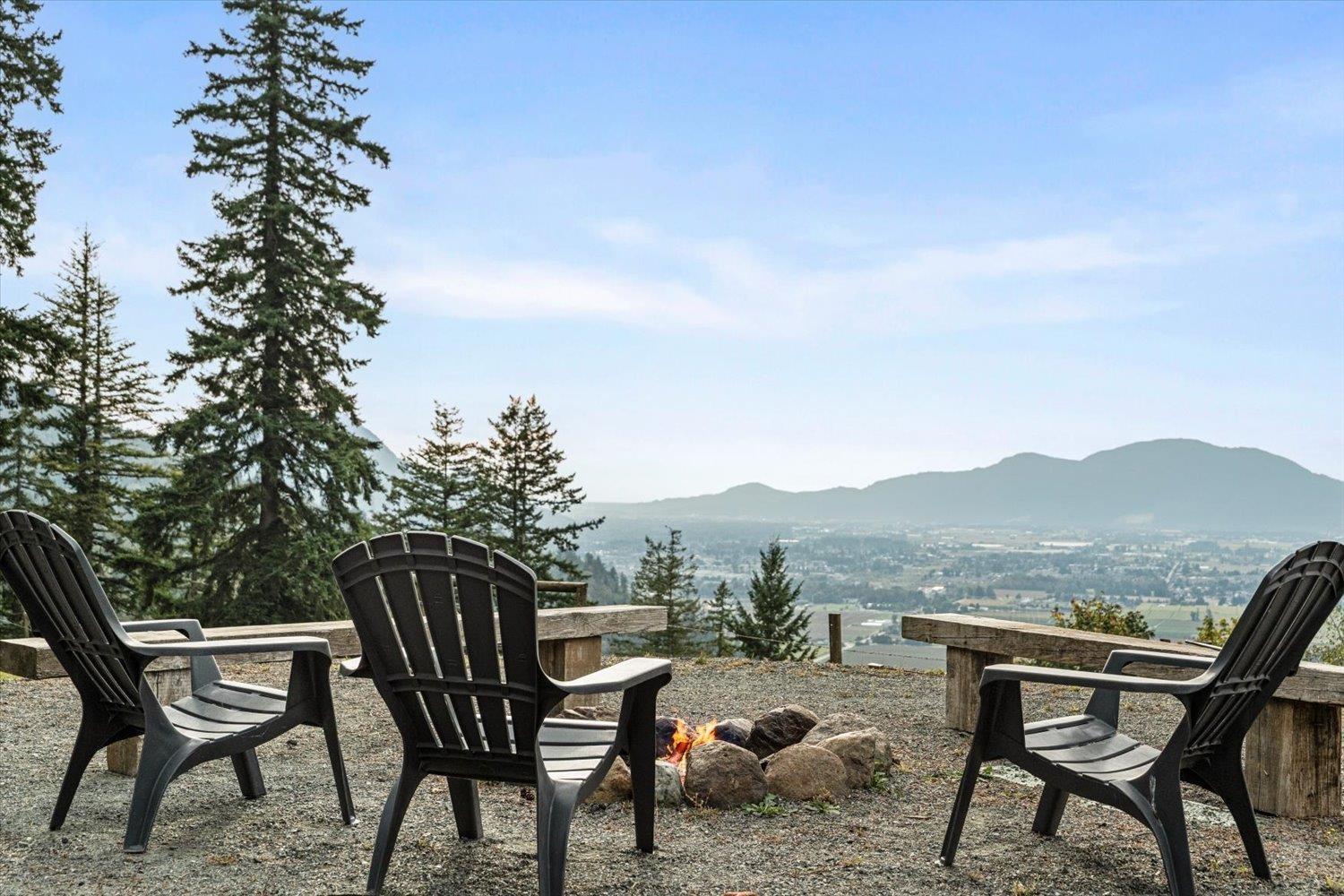 48625 WINCOTT ROAD, Ryder Lake, Ryder Lake