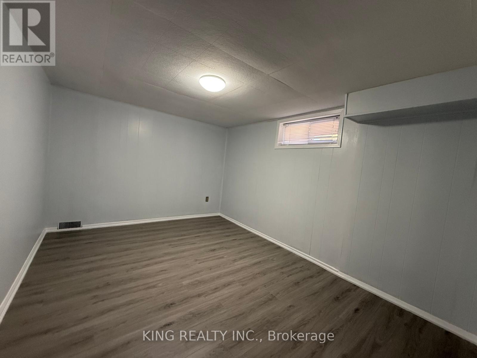 134 MARK STREET - 35