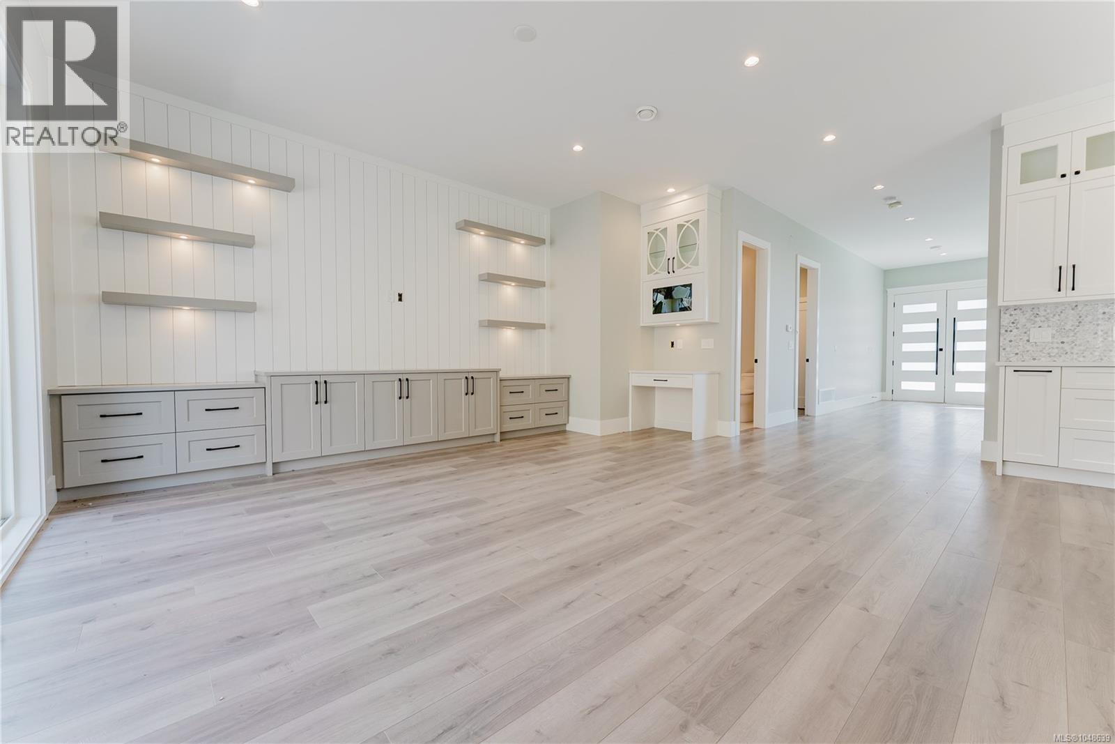 7036 Clarkson Pl - 13