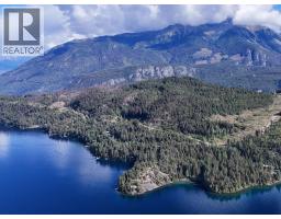 200 Mills Road, Gold Bridge, BC V0K1P0 Photo 27