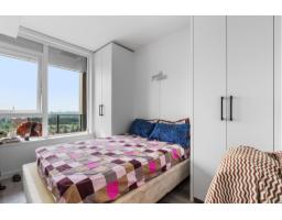 3012 10448 University Drive, Surrey, BC V3T0S7 Photo 12