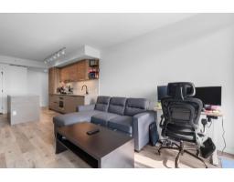 3012 10448 University Drive, Surrey, BC V3T0S7 Photo 7