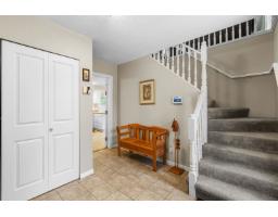 19949 51 Avenue, Langley, BC V3A7P2 Photo 6
