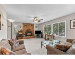 19949 51 Avenue, Langley, BC V3A7P2 Photo 8