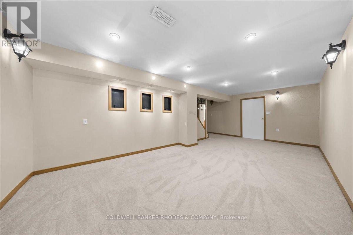 1031 TERRANOVA DRIVE, Ottawa. Luxury613. By Peter Sagos - Image 41