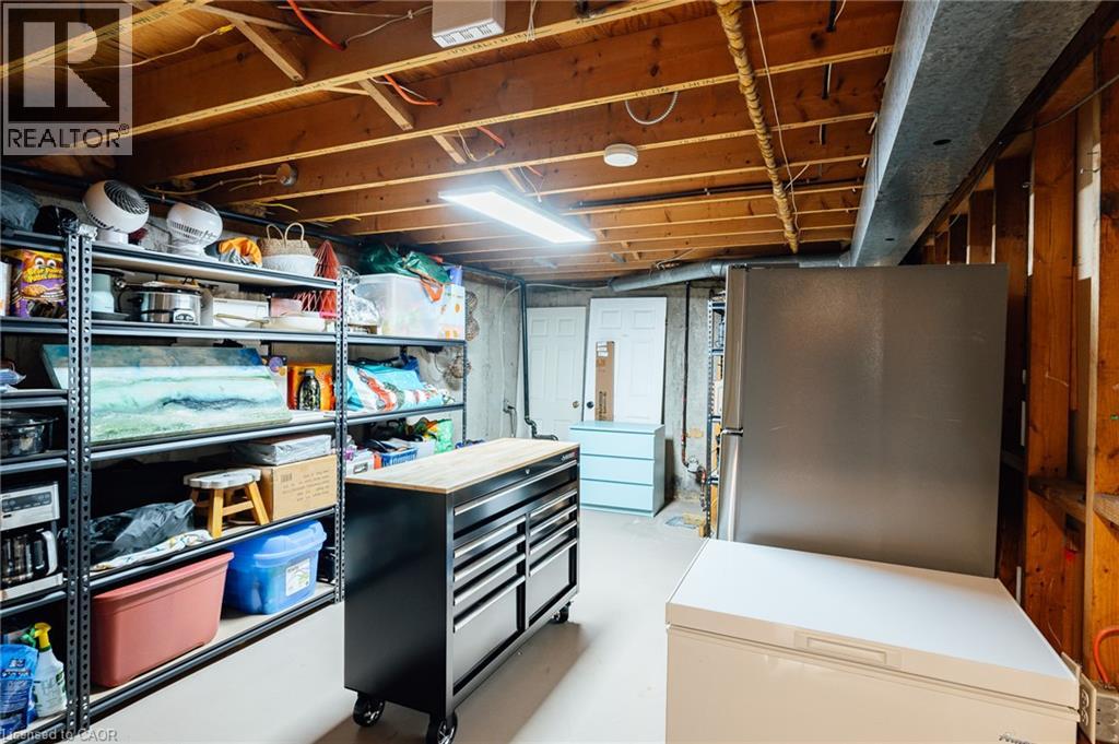 78 HELENE Crescent - Image 36