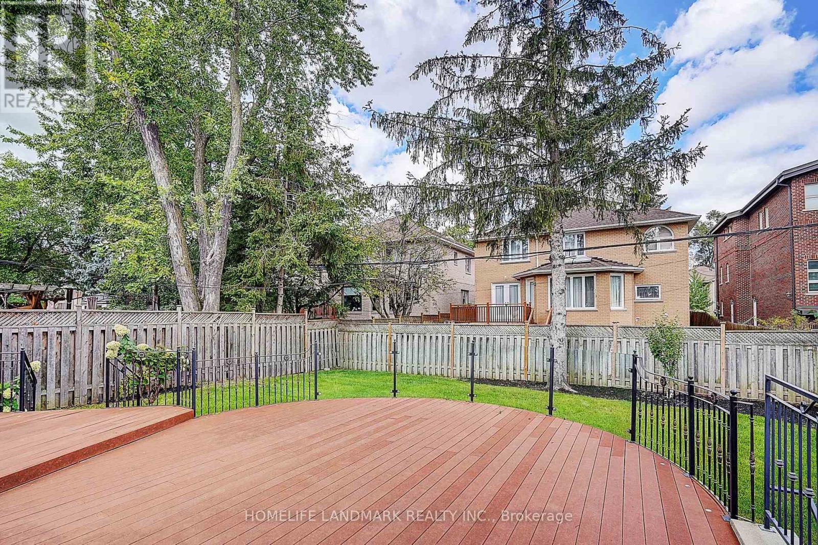 332 GREENFIELD AVENUE - 28
