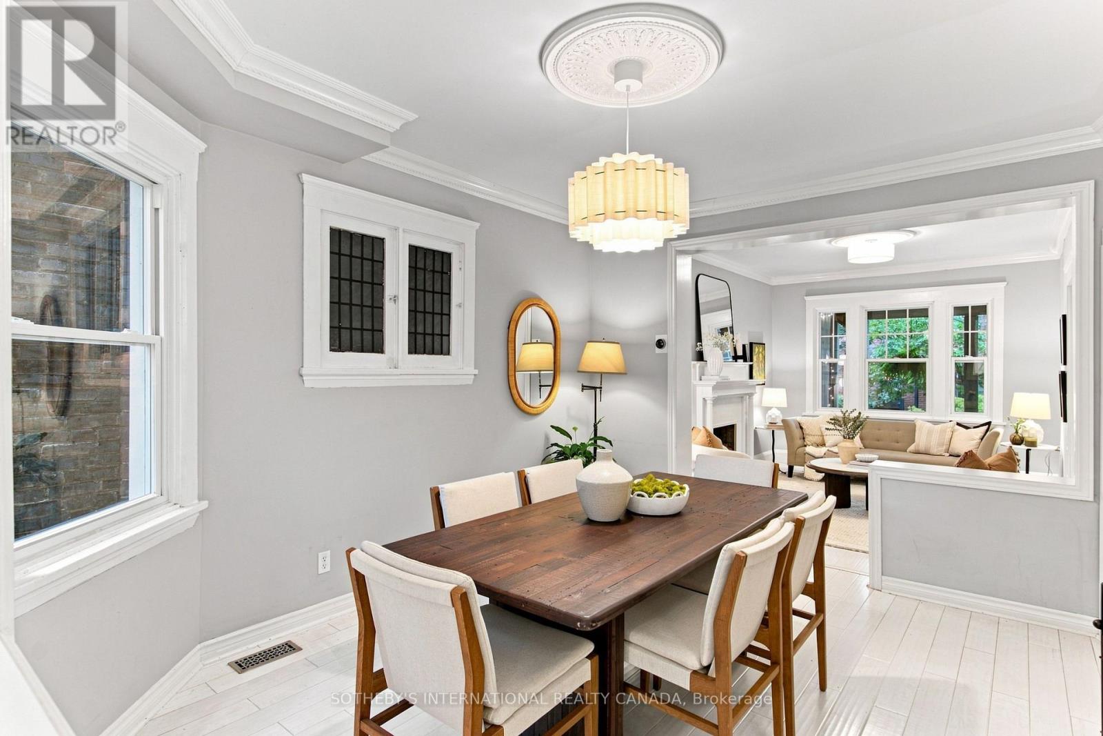 36 ABERDEEN AVENUE - 13