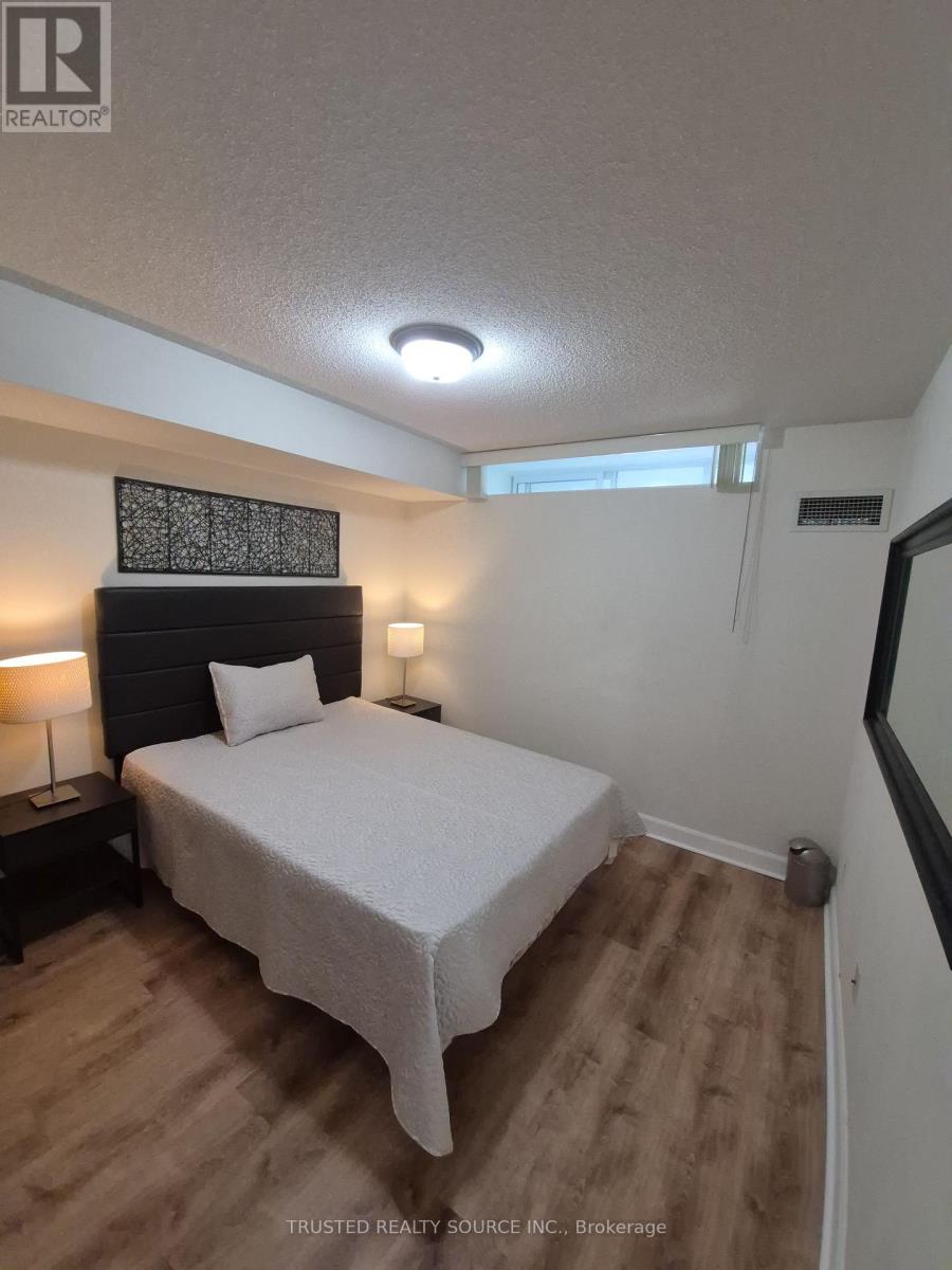 1808 - 43 EGLINTON AVENUE E, Toronto (Yonge-Eglinton) — photo 4