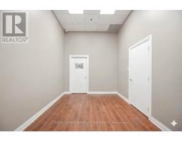 2 - 16 Sims Crescent, Richmond Hill, ON L4B2P1 Photo 10