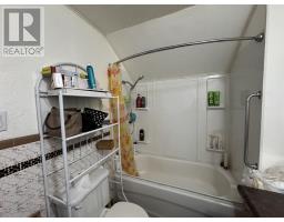 26 Connaught St, Chapleau, ON P0M1K0 Photo 8