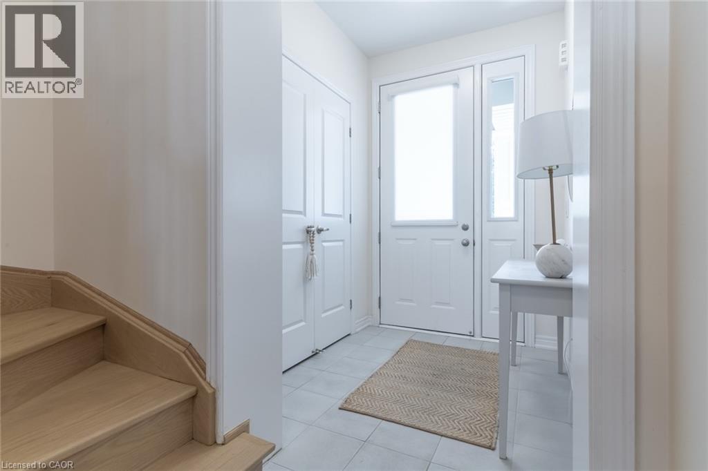 1059 GARNER Road, Hamilton — photo 4