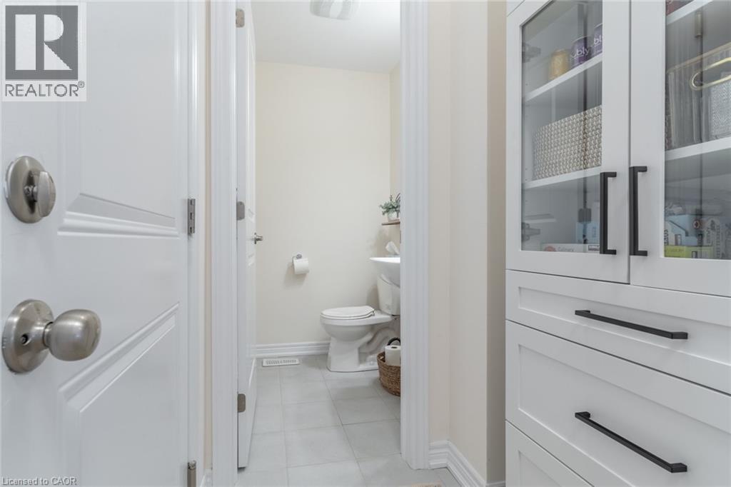 1059 GARNER Road, Hamilton — photo 7