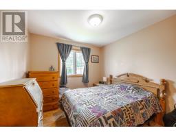 Foyer - 11 Chatfield Dr, Sault Ste Marie, ON P6C6C6 Photo 8