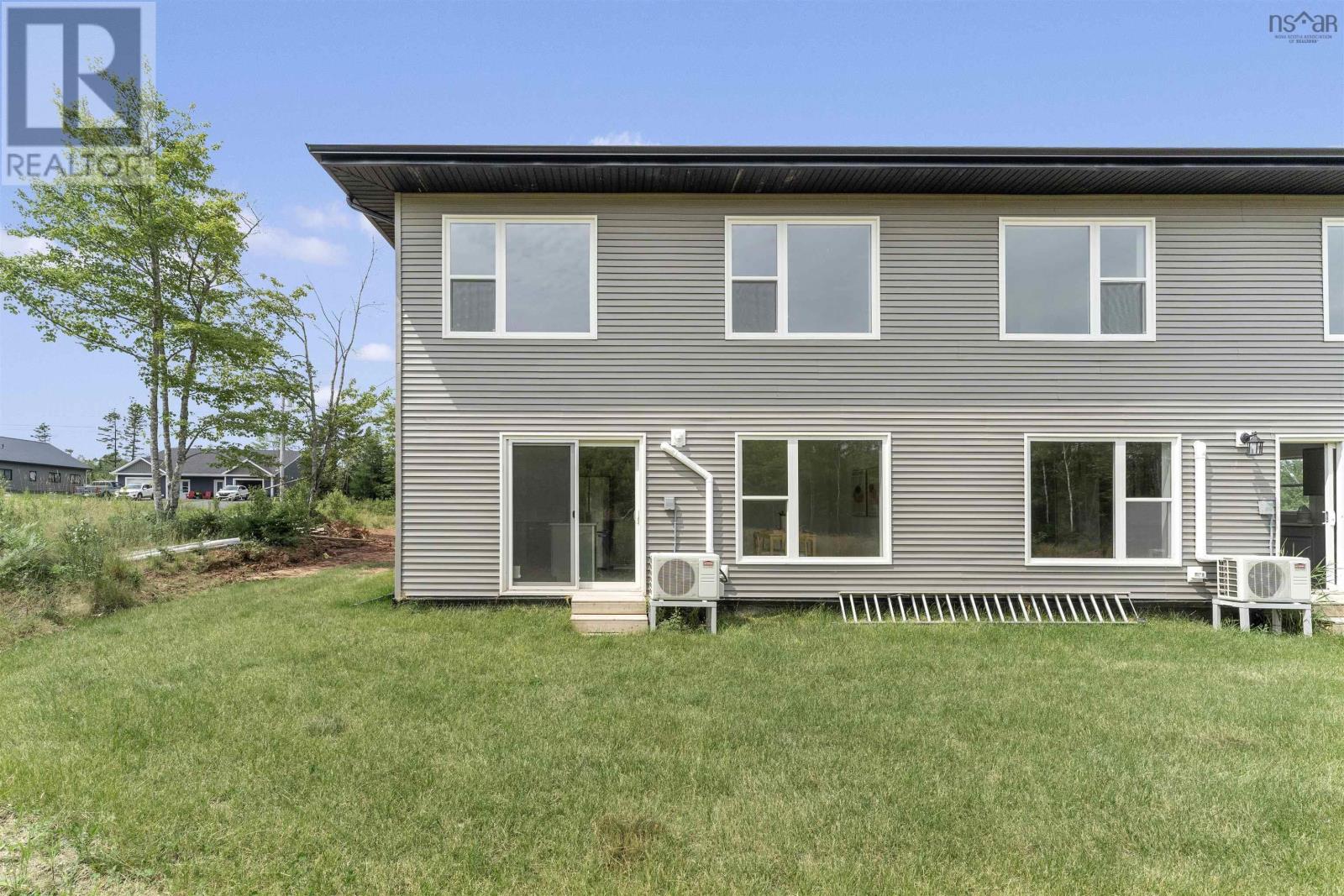 135 Blainedale Drive, Salmon River — photo 3