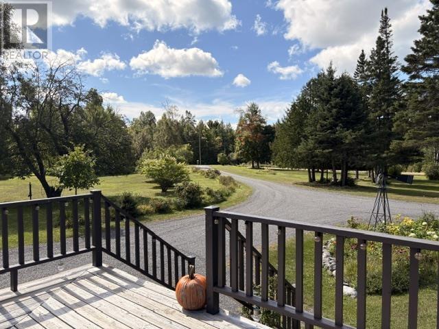 2032 20th Side RD, Richard's Landing — photo 2