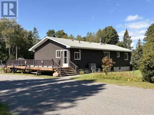 2032 20th Side RD, Richard's Landing — photo 6
