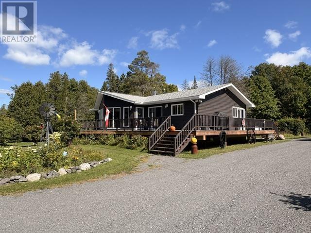 2032 20th Side RD, Richard's Landing — photo 5