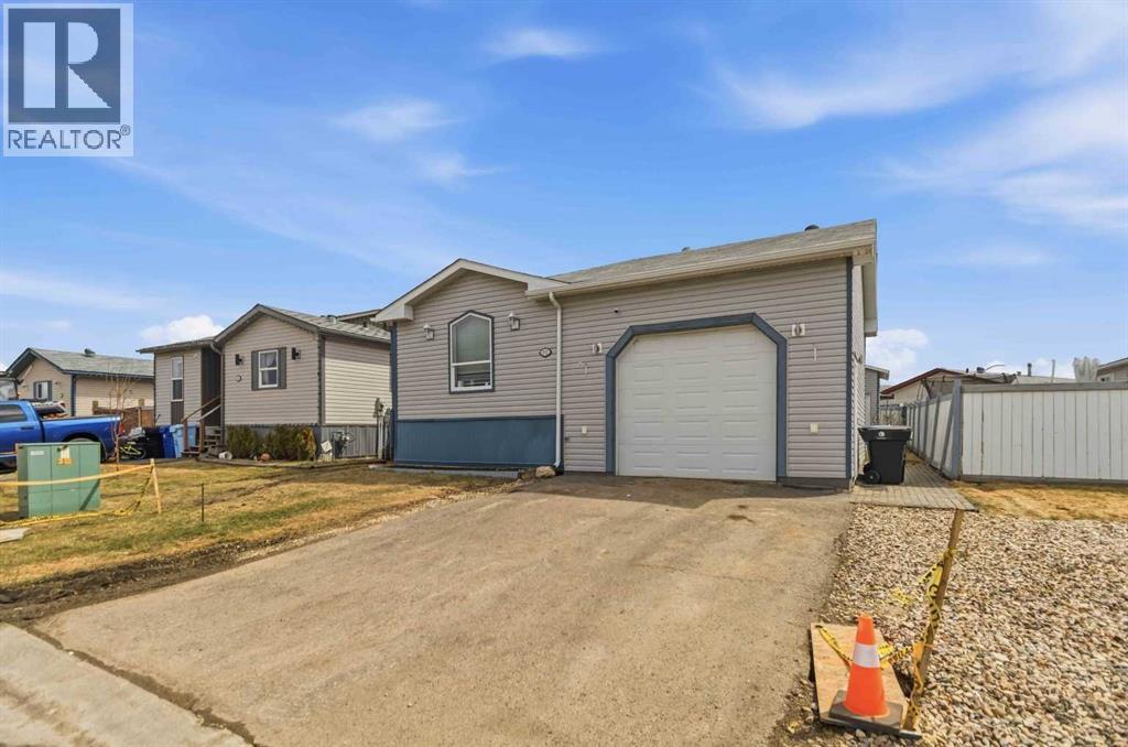 192 Mitchell Drive, Fort McMurray — photo 2