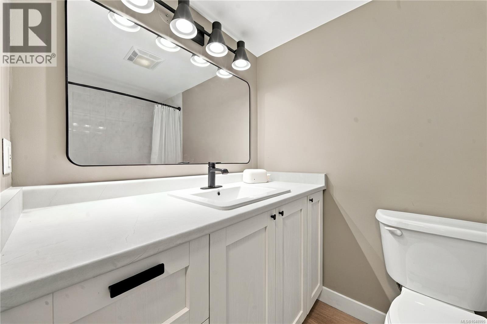 #313 3270 Ross Rd - 26