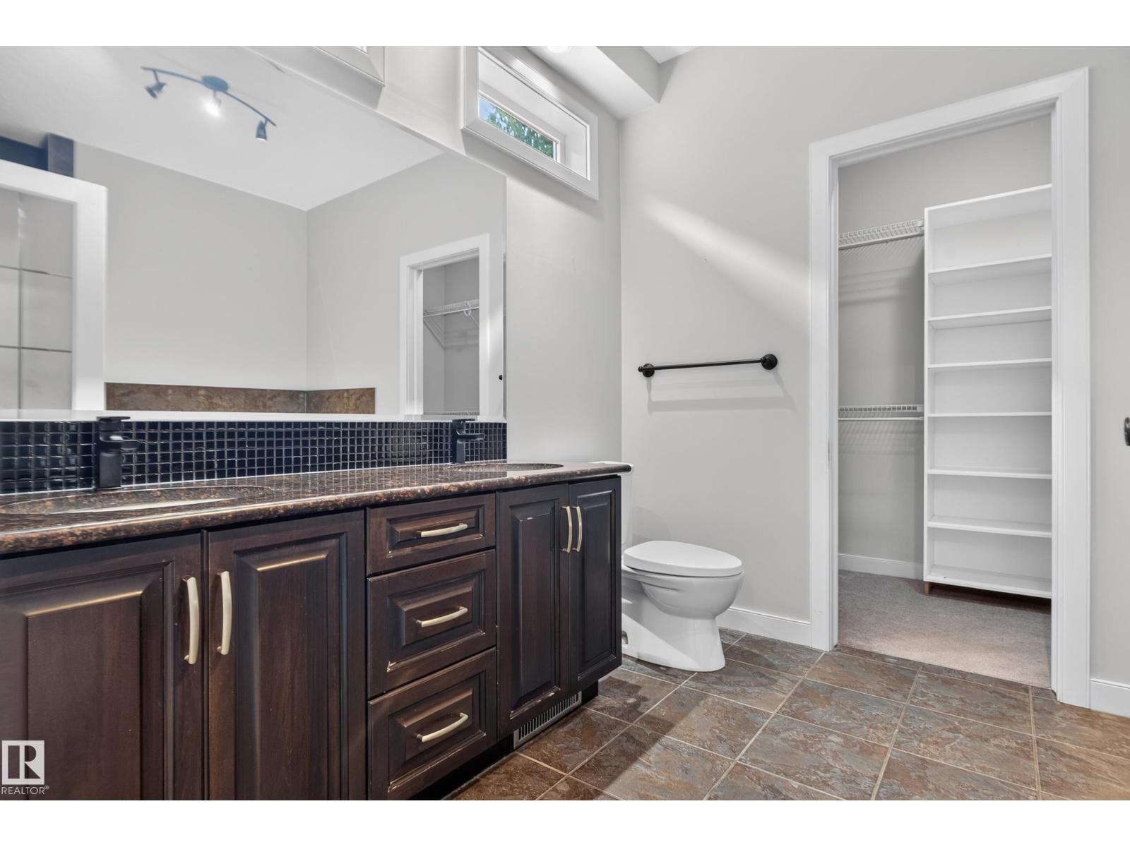 904 ARMITAGE CO SW - 29
