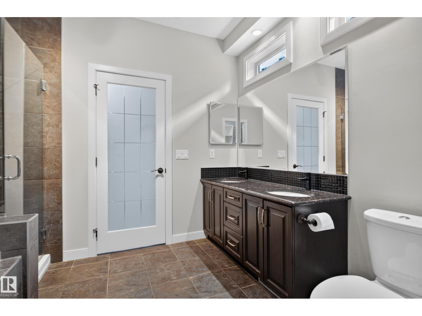 904 ARMITAGE CO SW - Image 32
