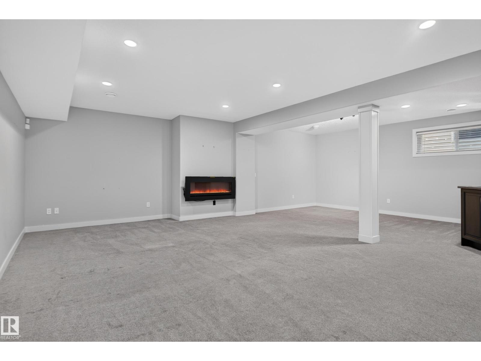 904 ARMITAGE CO SW - Image 36