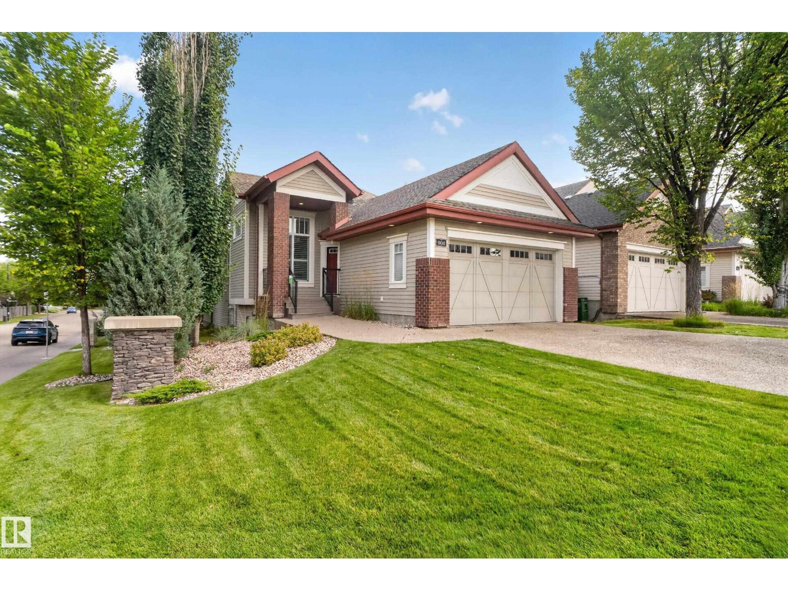 904 ARMITAGE CO SW, Edmonton — photo 4